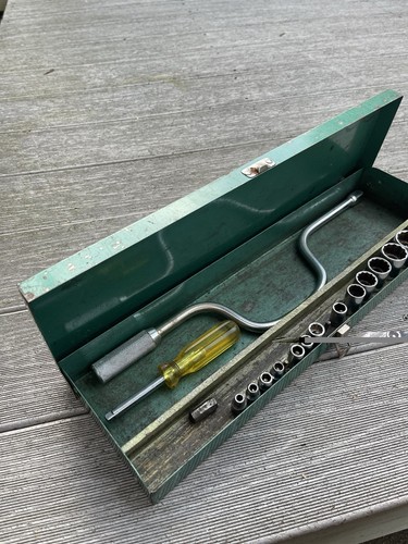 Vintage challenger tools - challenger,